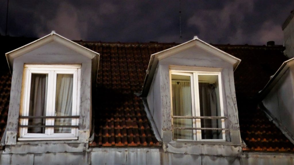 pexels-photo-1792476-1024x576 Come fare per recuperare il sottotetto della tua casa a Pisa?