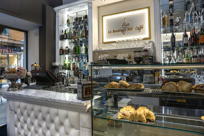 bar-corso-italia-ristrutturazione-Francesco-Martinelli-Pisa